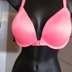Victoria's Secret lingerie bra